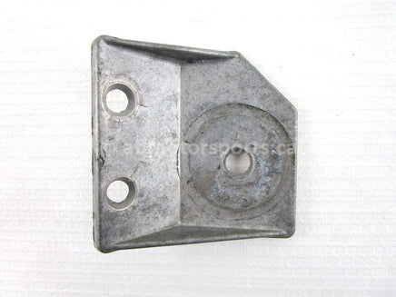 A used Motor Mount FR from a 1993 550 EXT EFI Arctic Cat OEM Part # 0608-045 for sale. Arctic Cat snowmobile parts? Our online catalog has parts to fit your unit!