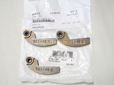 A new Primary Clutch Cam Arm for a 2000 Z 440 Arctic Cat OEM Part # 0746-501 for sale. Arctic Cat parts close to Edmonton? Sure! Shipping across Canada daily.