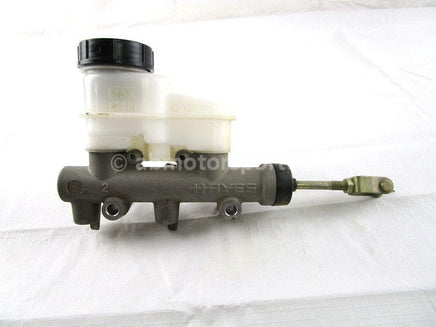 A used Master Brake Cylinder from a 2014 WILDCAT 1000 X LTD Arctic Cat OEM Part # 2502-043 for sale. Check out our online catalog for more parts!