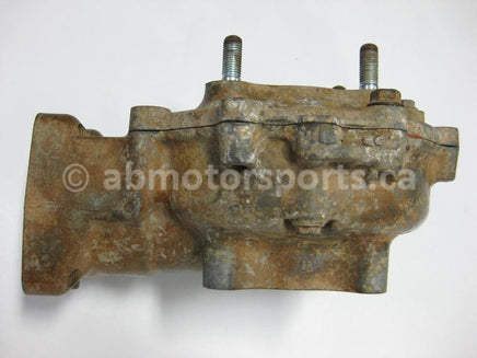 Used Honda ATV TRX 350 FM2 OEM part # 41311-HN5-670 and 41320-HN5-670 rear differential cases only for sale