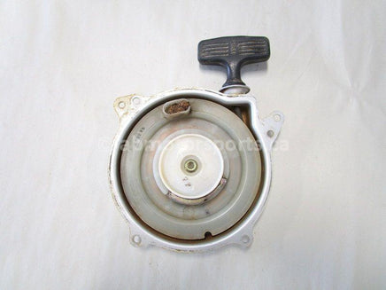 A used Starter Pulley from a 1998 TRX400FW Honda OEM Part # 28400-HM7-003 for sale. Check out our online catalog for more parts that will fit your unit!