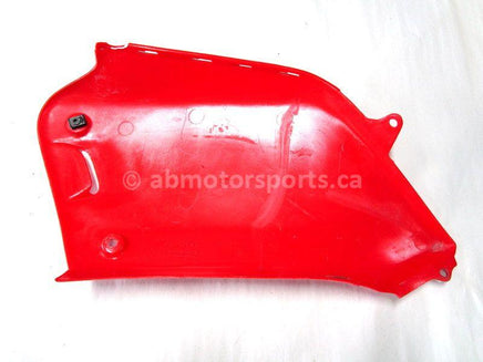 A used Tank Cover Right from a 1998 TRX400FW Honda OEM Part # 83600-HM7-A00ZC for sale. Check out our online catalog for more parts that will fit your unit!