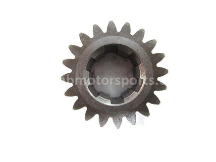 A used Final Drive Gear from a 1998 TRX400FW Honda OEM Part # 23621-HM7-000 for sale. Honda ATV parts online? Oh, Yes! Find parts that fit your unit here!