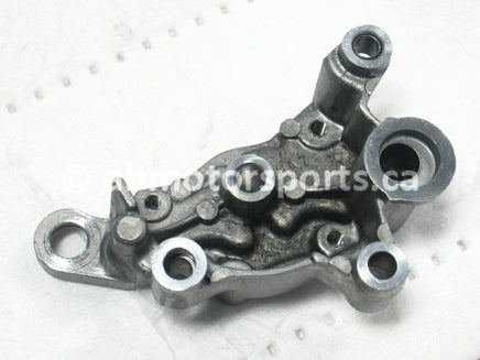 Used Honda ATV TRX 350D FOURTRAX 4X4 OEM part # 15121-HA7-770 oil pump cover for sale