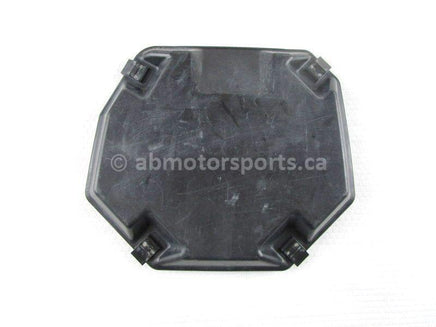 A used Air Box Lid from a 1997 TRX300FW Honda OEM Part # 17217-HC4-000 for sale. Honda ATV parts… Shop our online catalog… Alberta Canada!