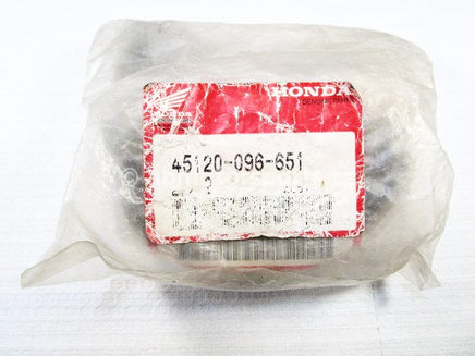 A new Brake Shoe Set for a 1977 XL100 Honda OEM Part # 45120-096-651 for sale. Looking for parts near Edmonton? We ship daily across Canada!