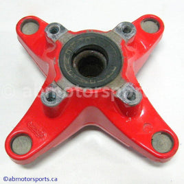 Used Polaris ATV PREDATOR 500 OEM part # 5133294-293 front hub for sale