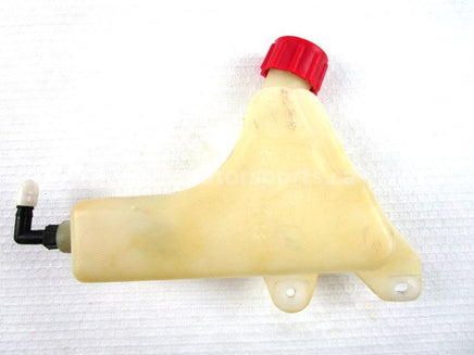 A used Surge Tank Coolant Reservoir from a 2000 XPEDITION 425 Polaris OEM Part # 5433318 for sale. Polaris ATV salvage parts! Check our online catalog for parts!