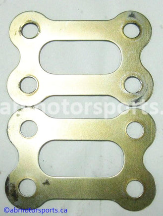 Used Skidoo GRAND TOURING 580 OEM part # 506113000 link plate for sale 