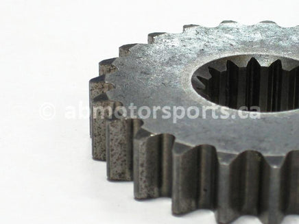 Used Skidoo GRAND TOURING 600 SPORT OEM part # 504091000 chain case sprocket for sale