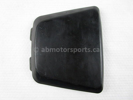 A used Fender Lid Cover from a 2008 KING QUAD 750 Suzuki OEM Part # 53341-31G00-YLZ for sale. Suzuki ATV parts… Shop our online catalog… Alberta Canada!