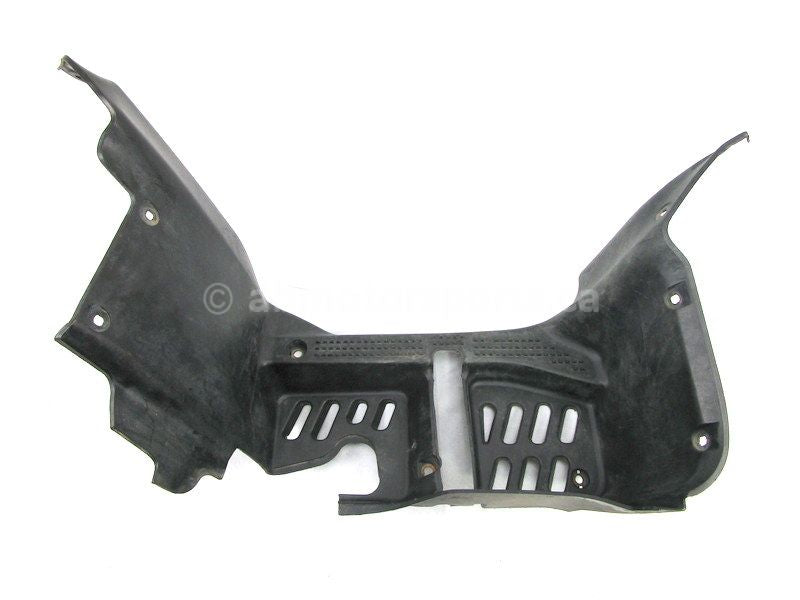 RIGHT FOOTWELL - SUZUKI ATV - KING QUAD 750