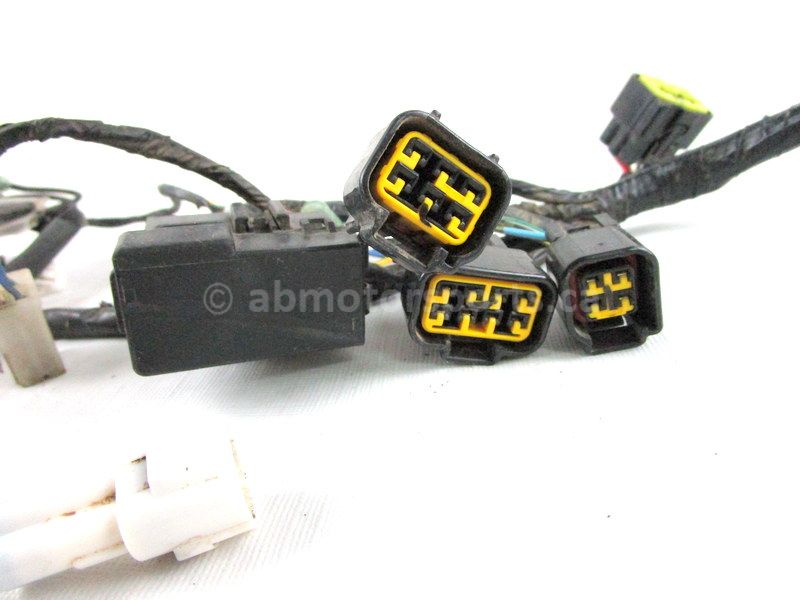 YAMAHA SPORT BOAT255/275 WIRE HARNESS ASSY 1 Used [X2305-26