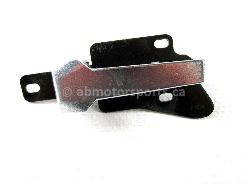 Door Handle Latch R - Yamaha WOLVERINE YXE 700| Alberta